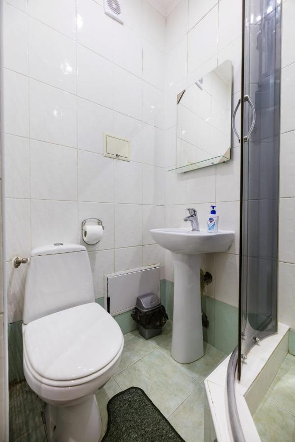 На Палаце Спорта Apartment Kyiv Exterior photo