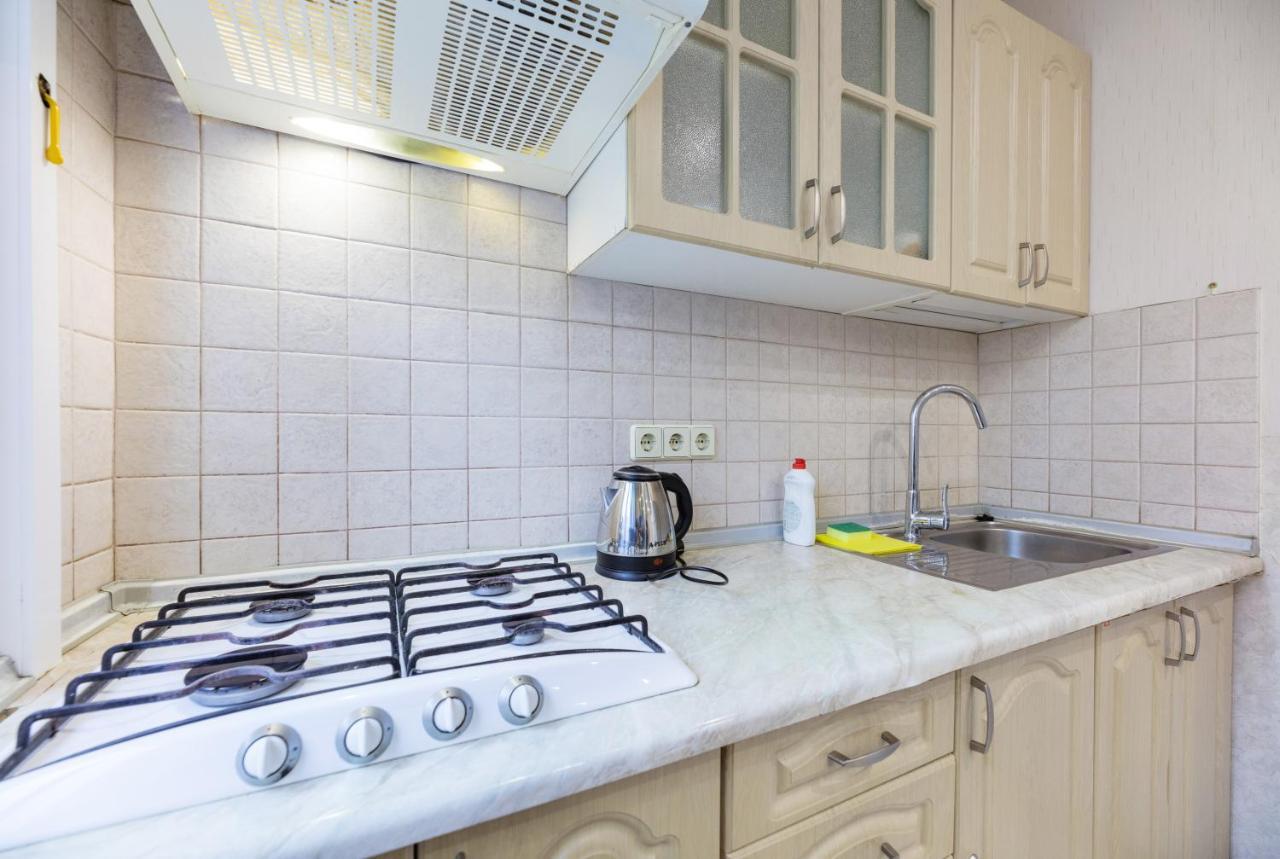 На Палаце Спорта Apartment Kyiv Exterior photo